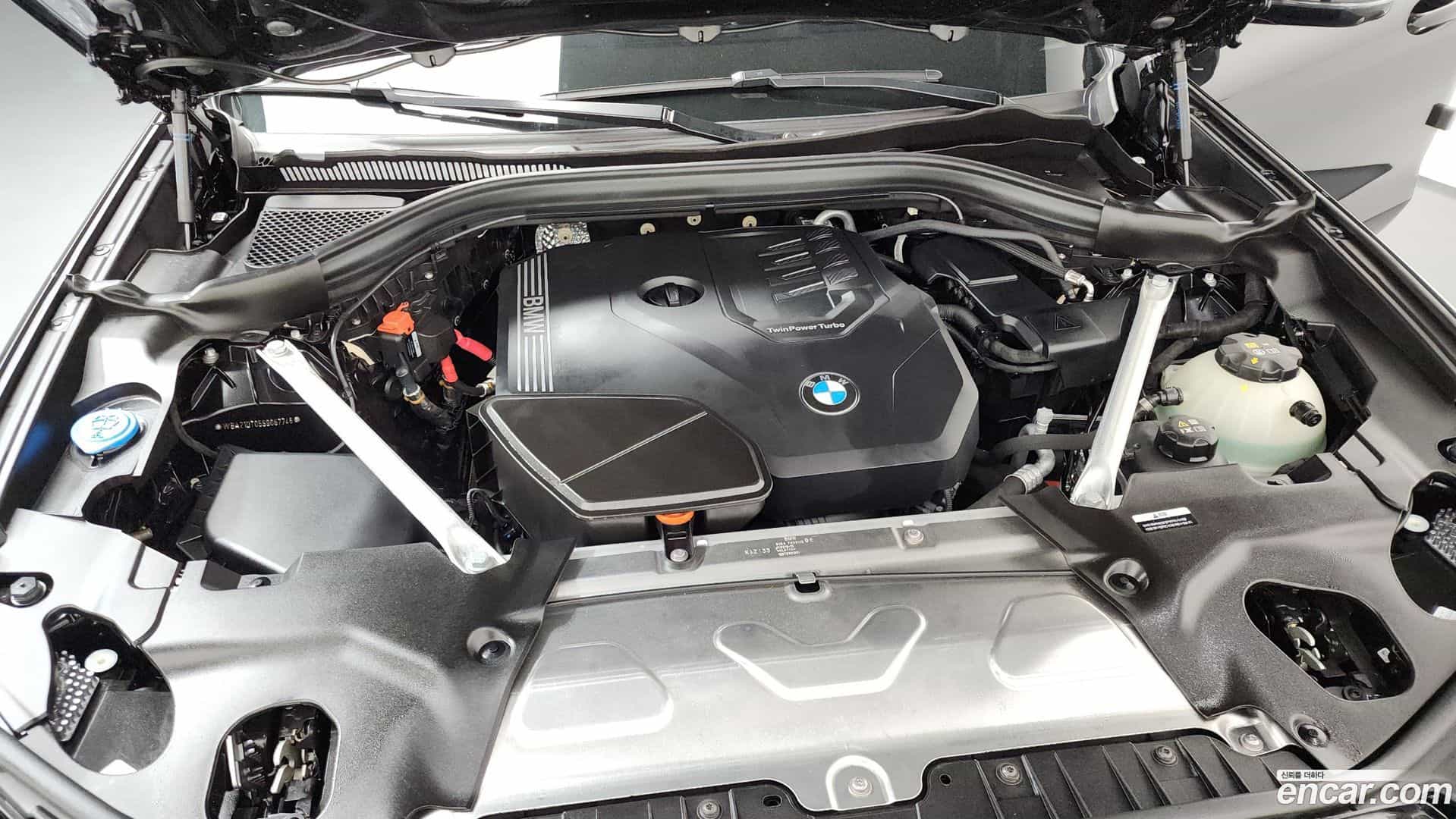 X4 BMW 2025.7-OUTER-006