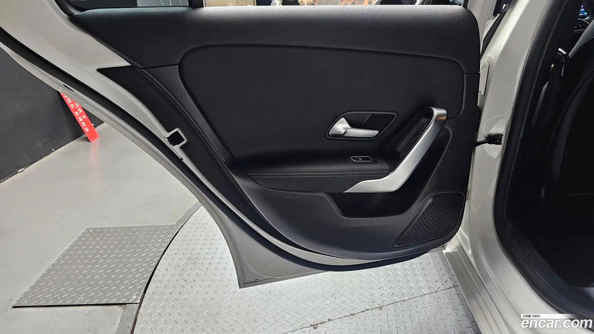A-Class Mercedes-Benz 2023.11-INNER-035