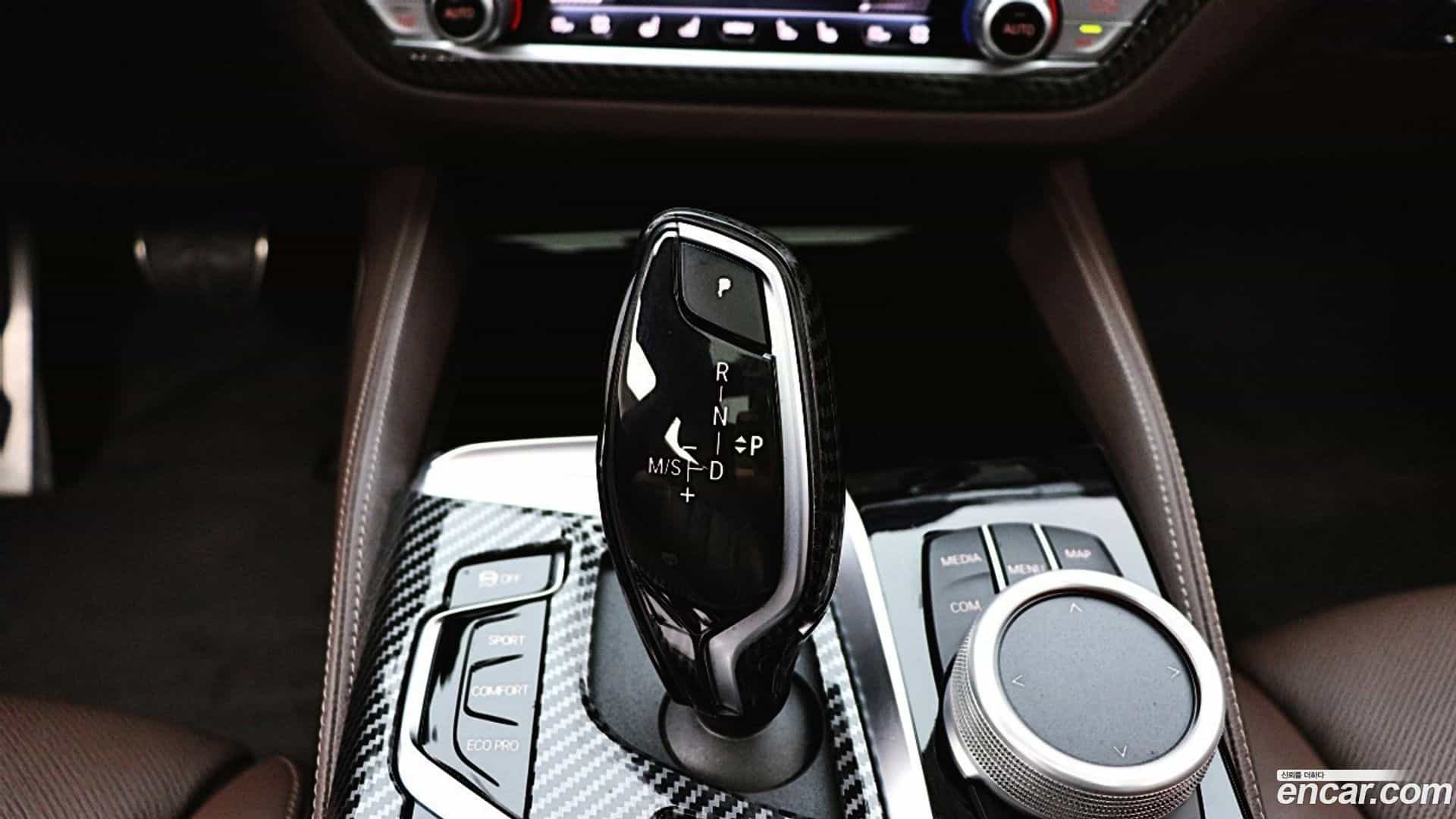 Gran Turismo BMW 2022.2-INNER-009