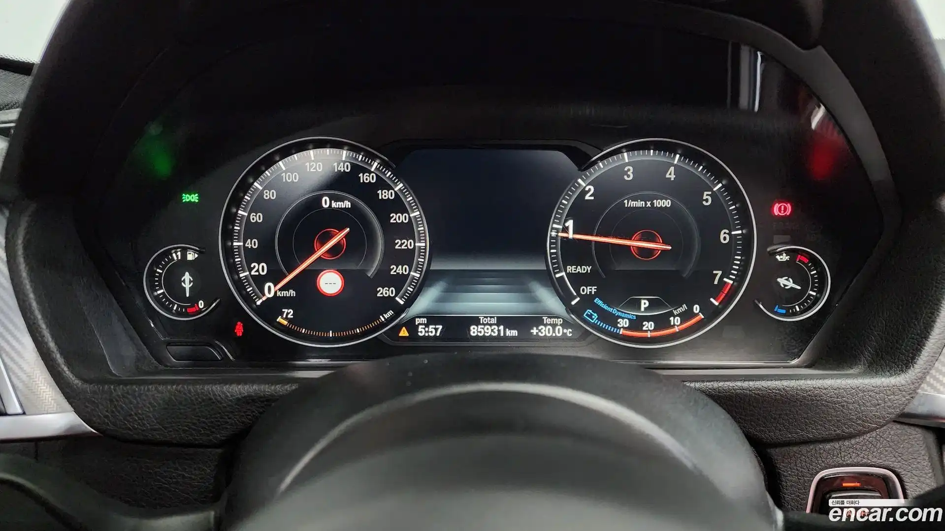3-Series BMW 2018.0-INNER-008
