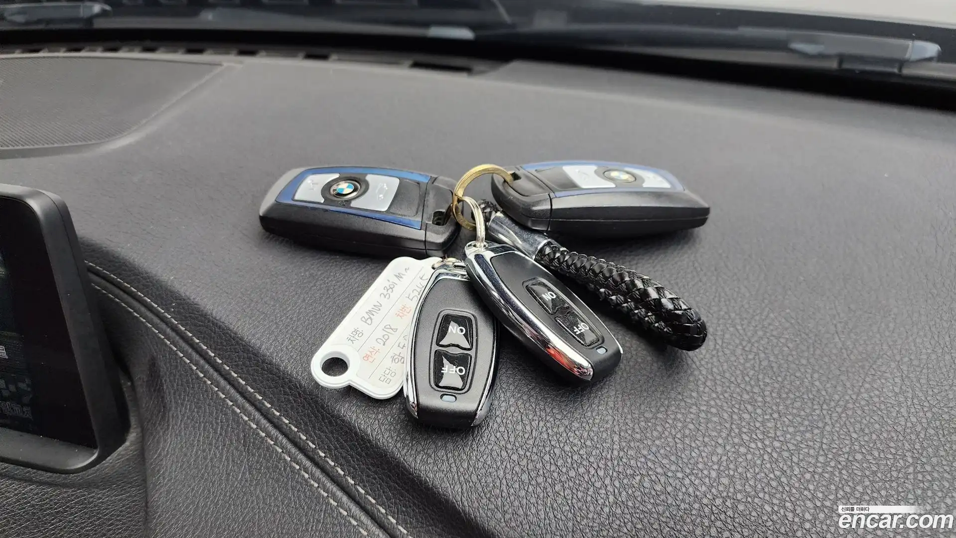 3-Series BMW 2018.0-OPTION-046