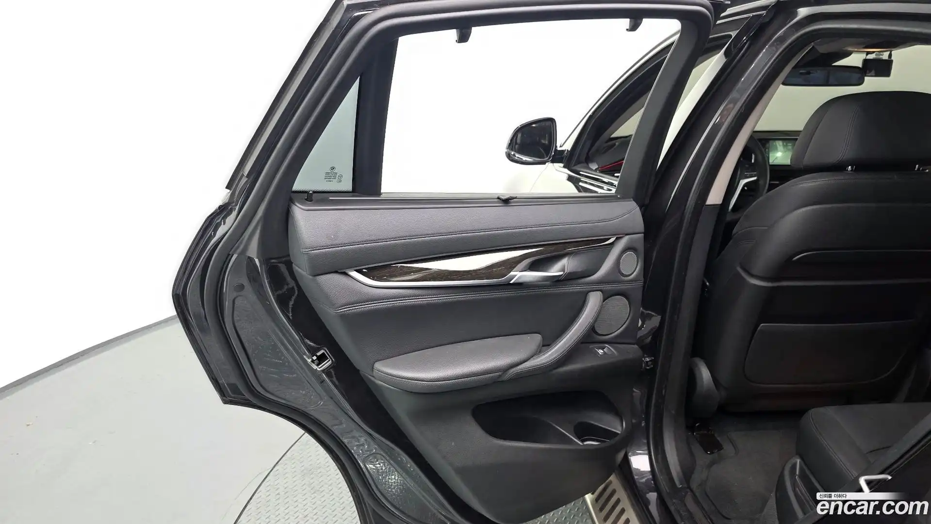 X6 BMW 2015.4-INNER-035