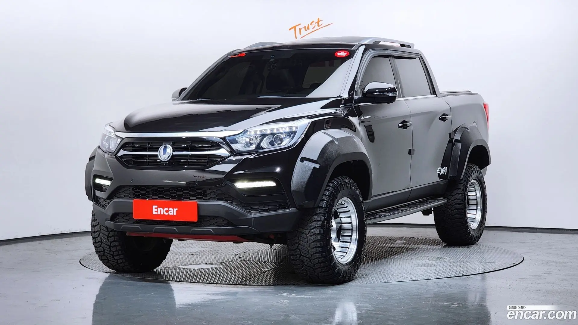 Main__Slider__Photo:Rexton KG Mobility 2018.10-0