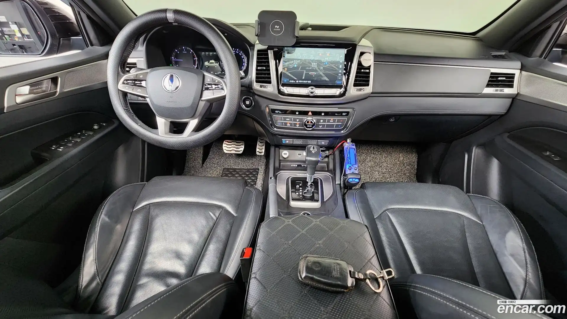 Rexton KG Mobility 2018.10-INNER-007
