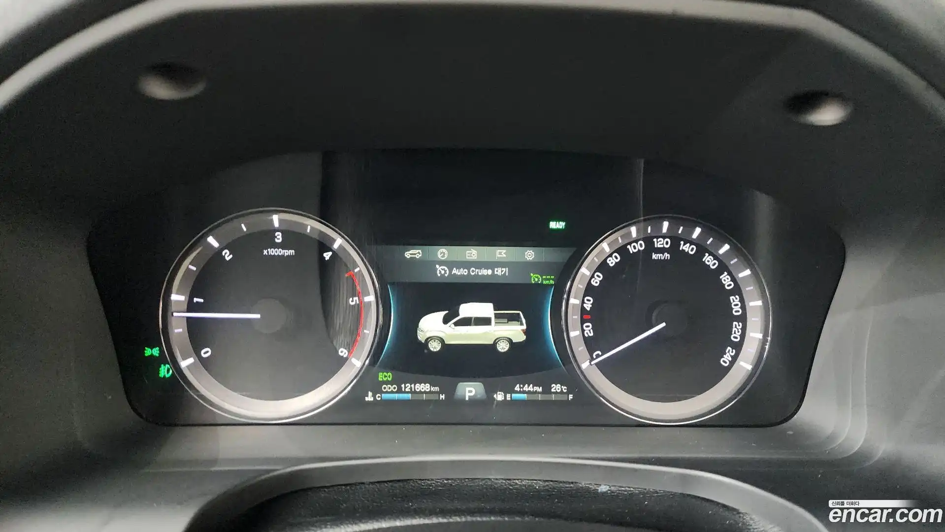 Rexton KG Mobility 2018.10-INNER-008