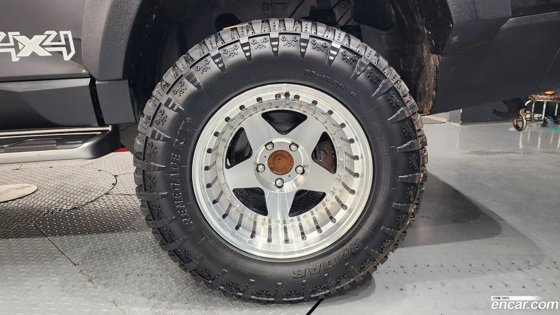 Rexton KG Mobility 2018.10-OUTER-031