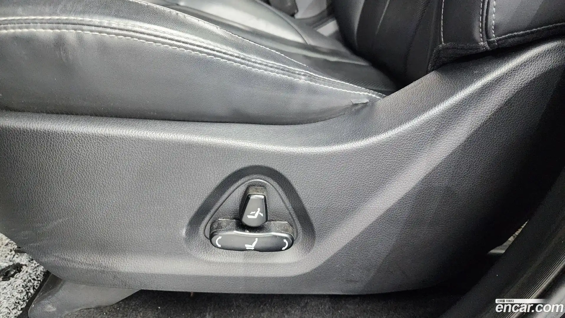 Rexton KG Mobility 2018.10-OPTION-044