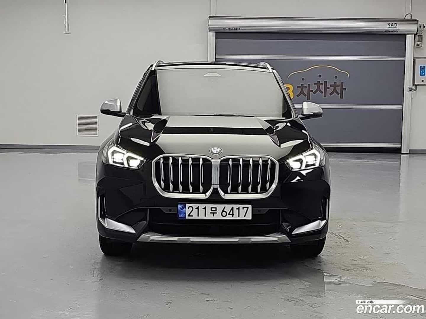 X1 BMW 2023.10-OUTER-002