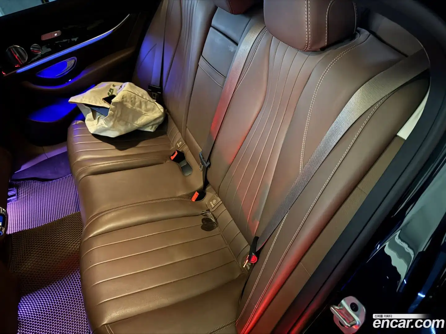 E-Class Mercedes-Benz 2020.8-INNER-009
