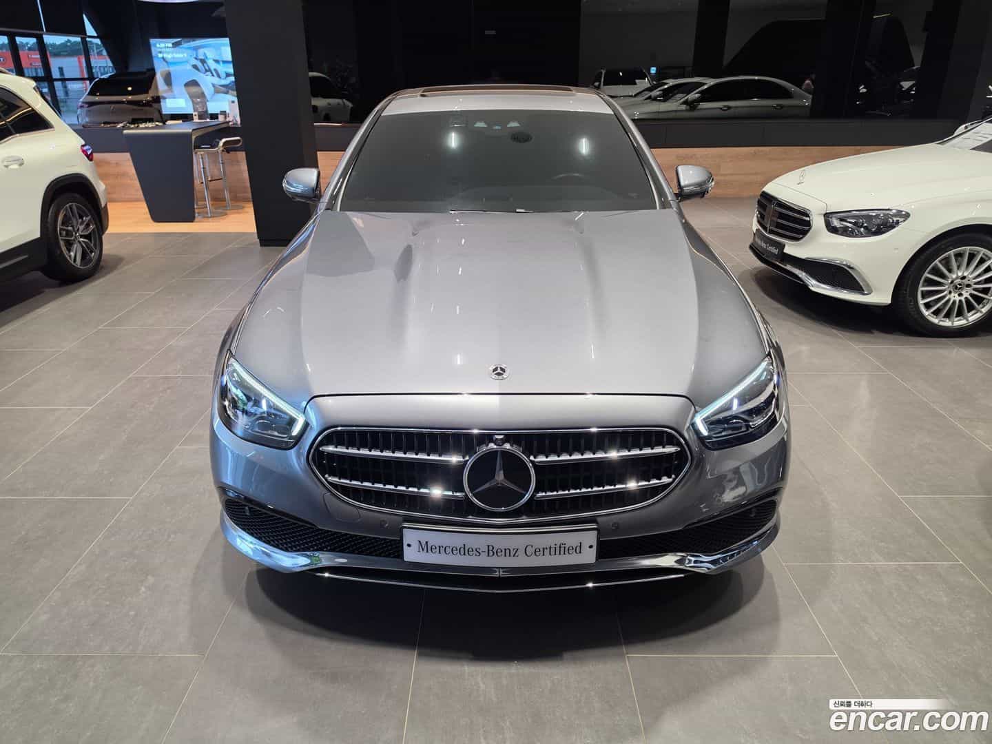 E-Class Mercedes-Benz 2022.5-OUTER-003