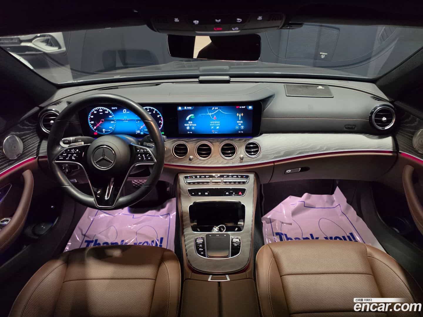 E-Class Mercedes-Benz 2022.5-INNER-007