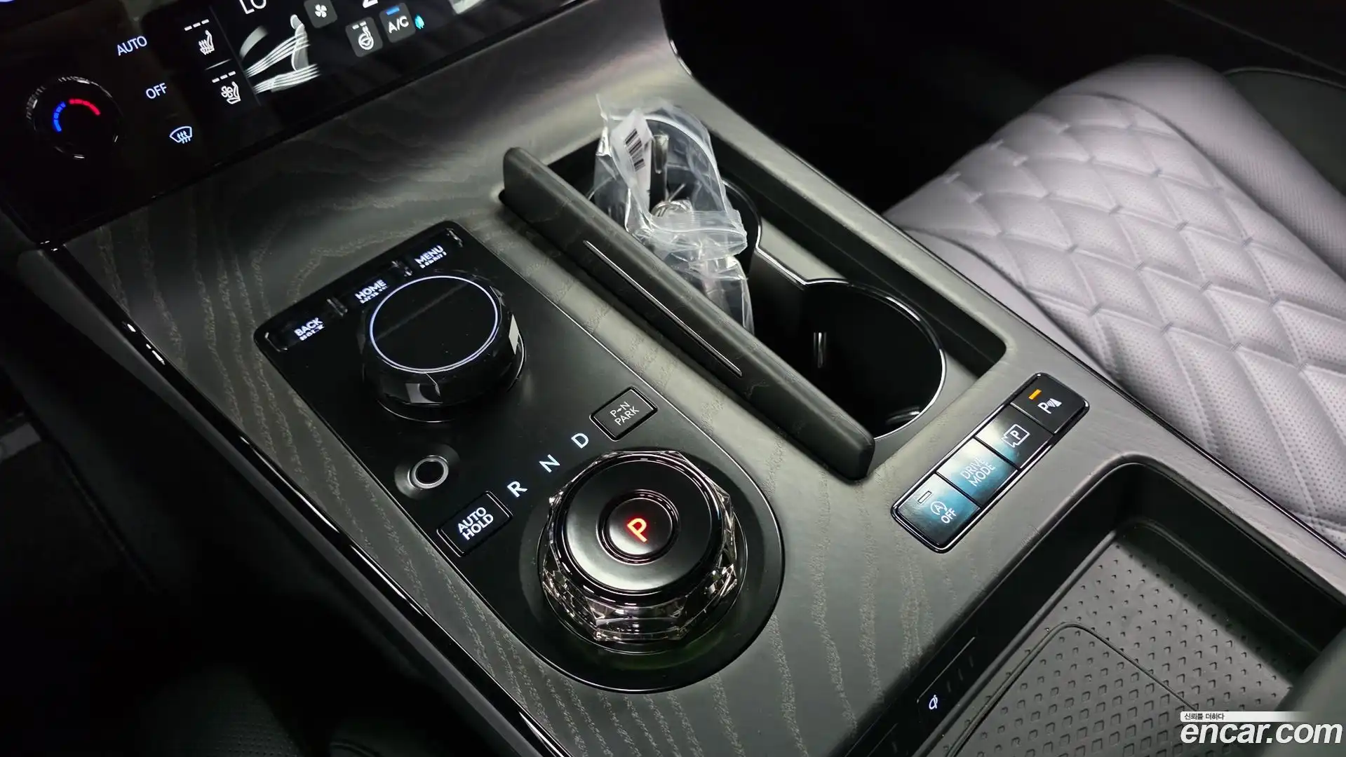 G80 Genesis 2025.11-INNER-009