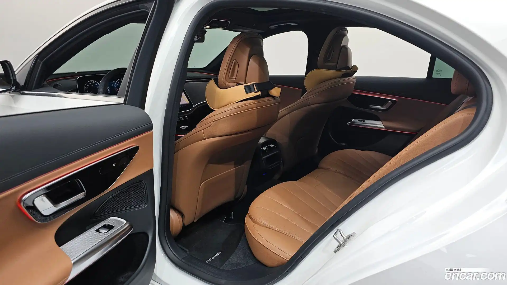 E-Class Mercedes-Benz 2026.2-OPTION-015