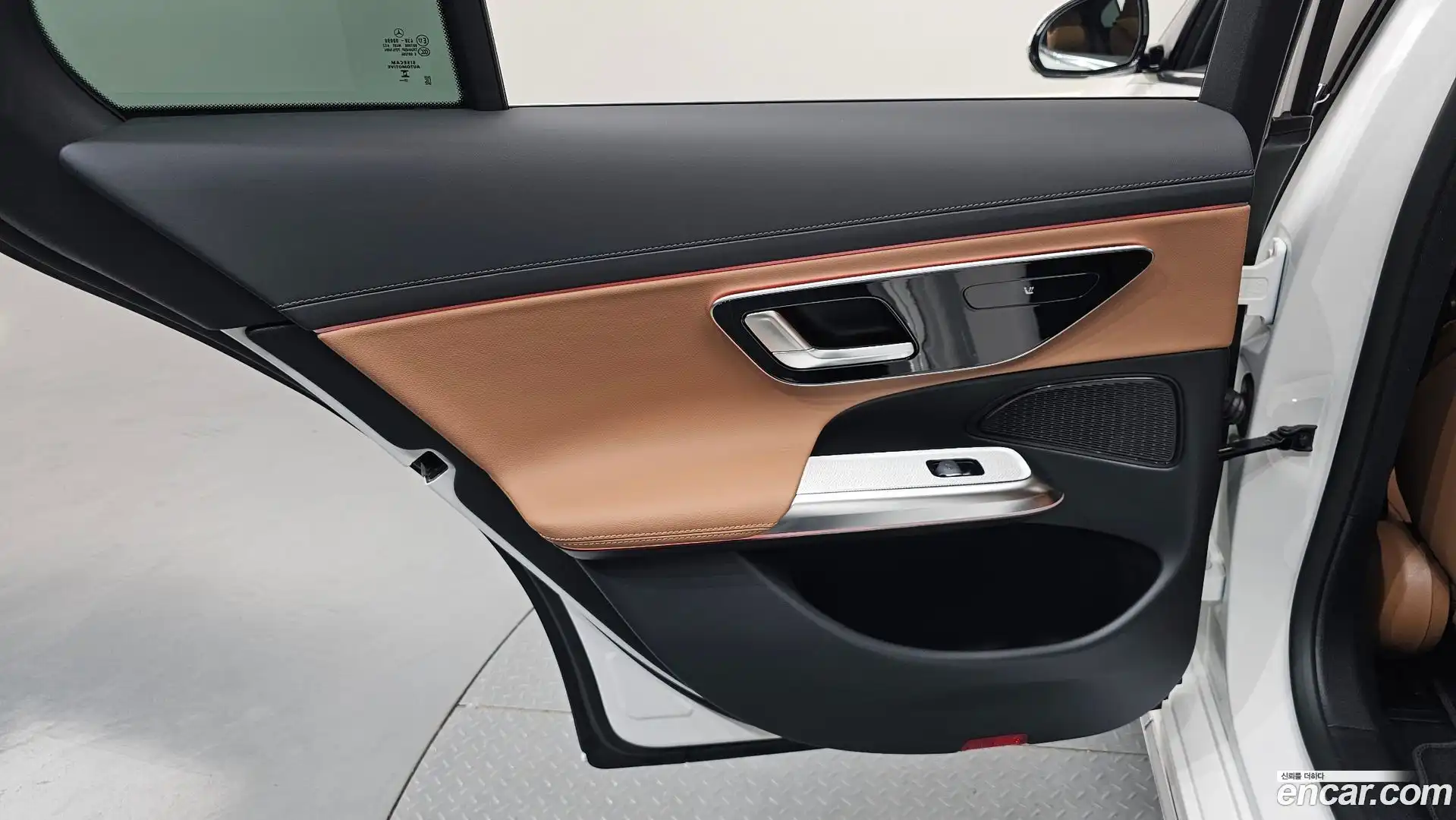 E-Class Mercedes-Benz 2026.2-INNER-035