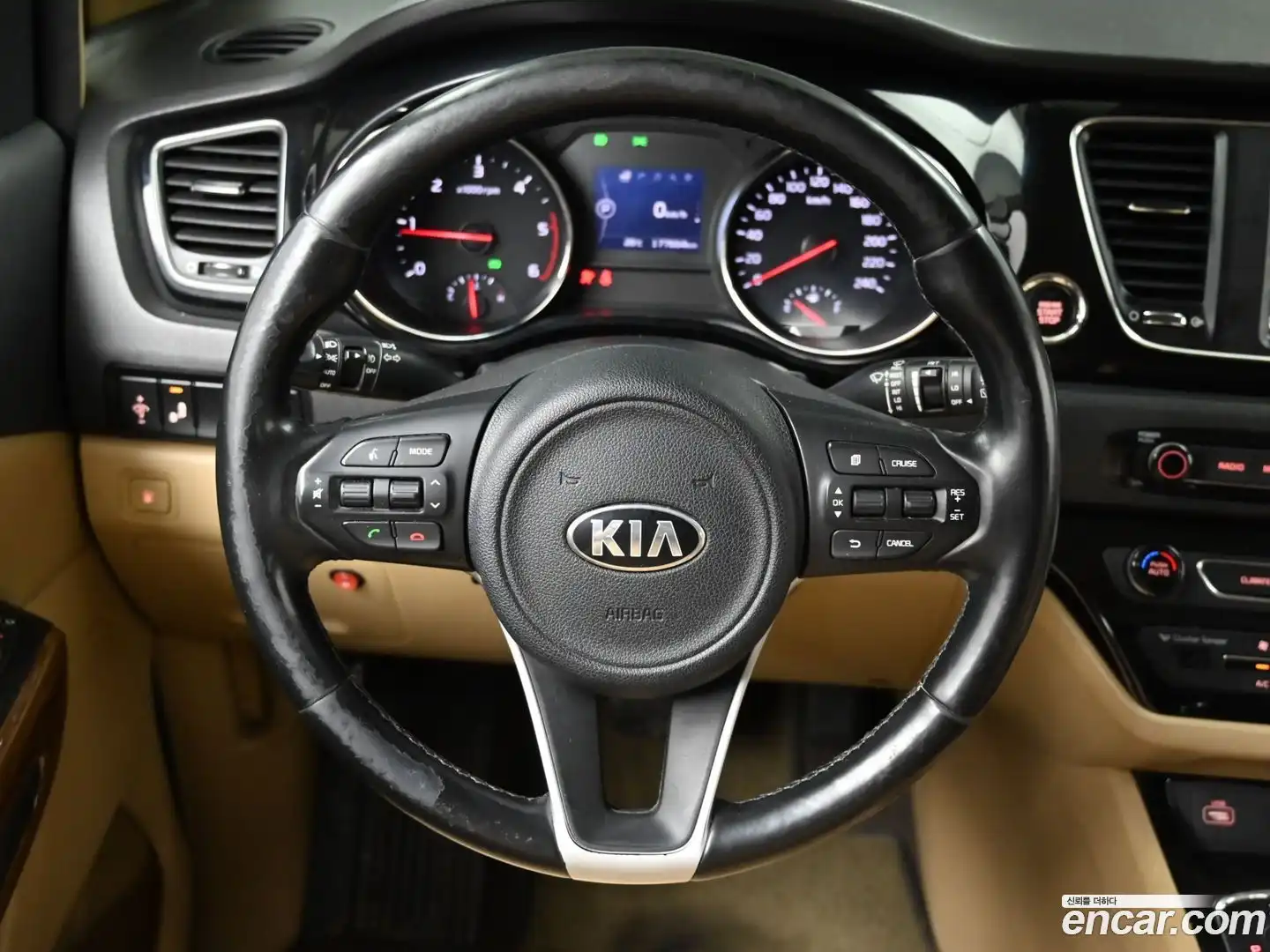 Canival Kia 2017.7-OPTION-017