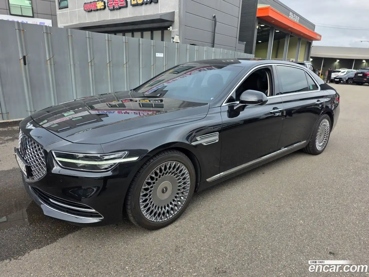 G90 Genesis 2019.3-OUTER-002