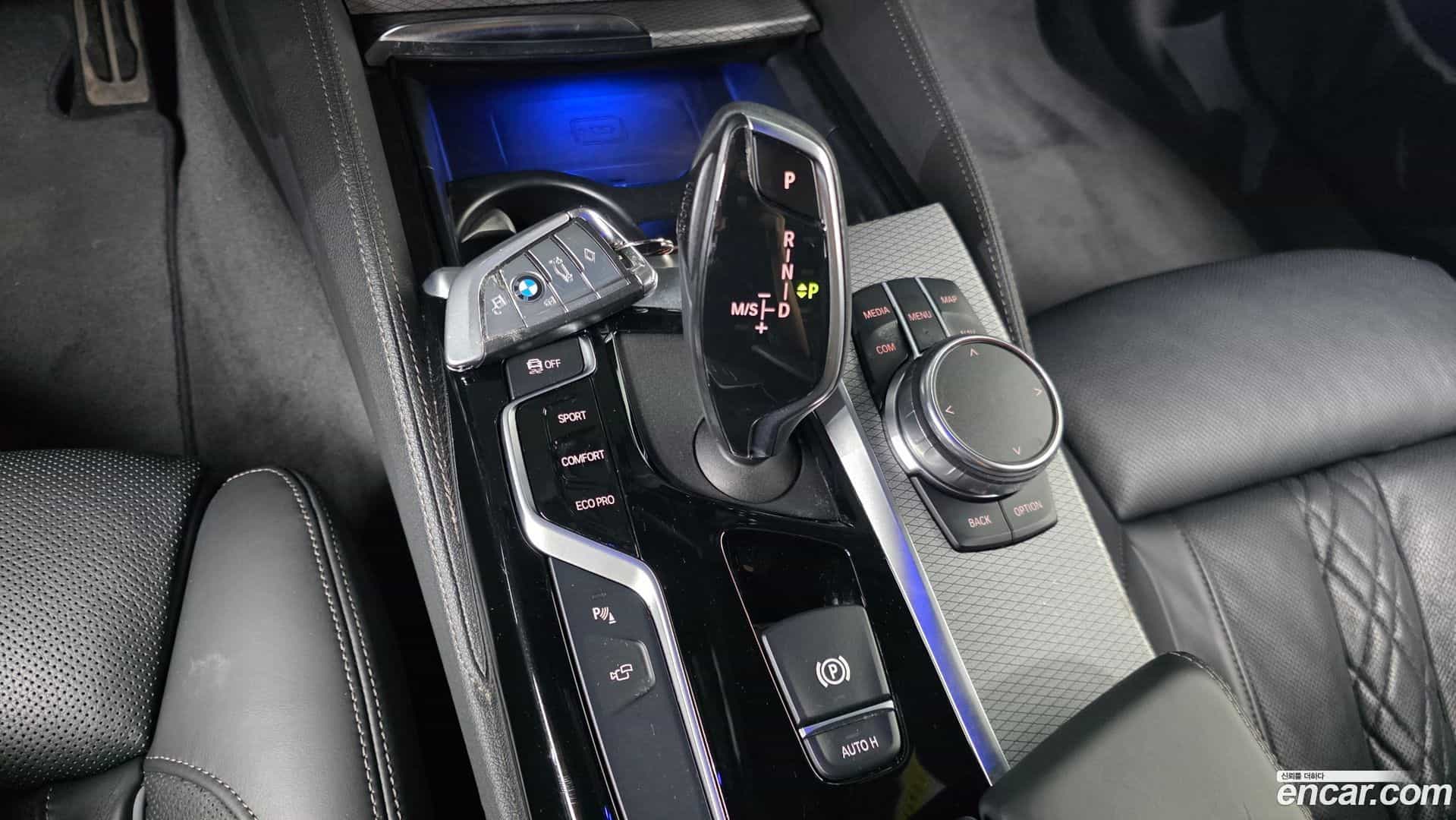 5-Series BMW 2019.4-INNER-009