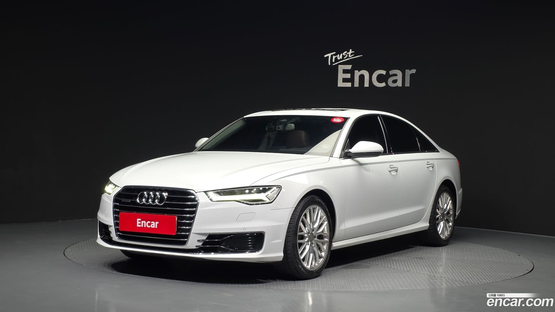 Main__Slider__Photo:A6 Audi 2015.6-0