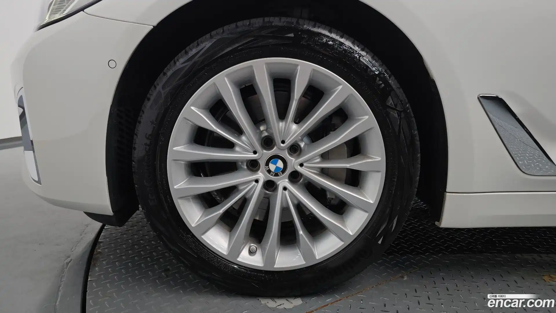 5-Series BMW 2021.6-OUTER-005
