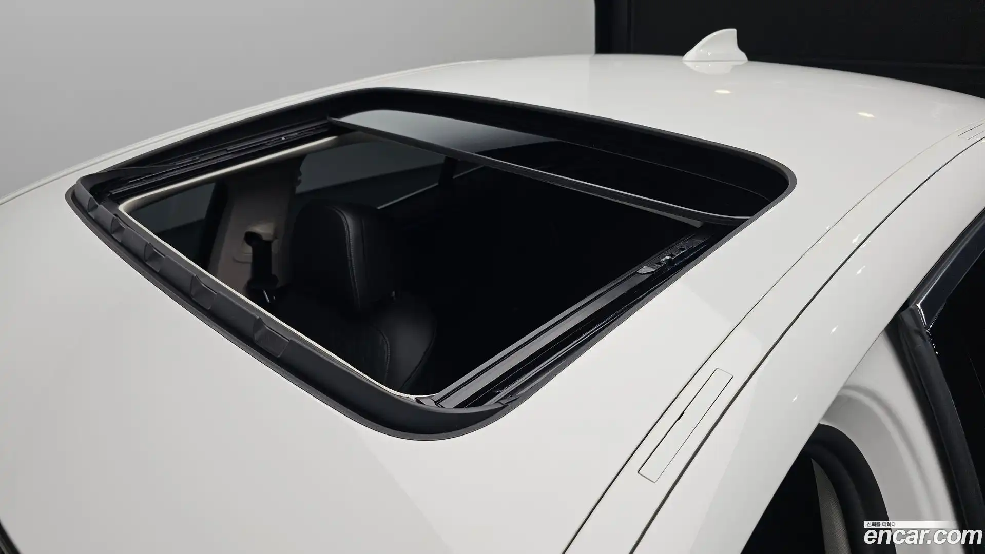 5-Series BMW 2021.6-OPTION-047