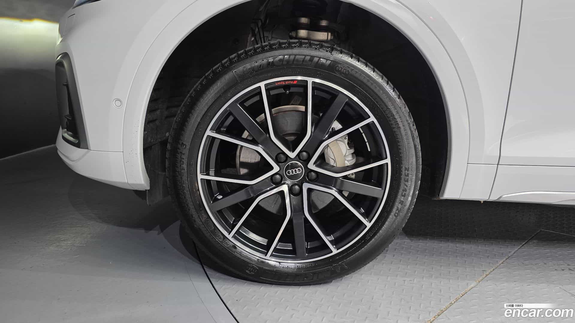 Q5 Audi 2024.9-OUTER-005