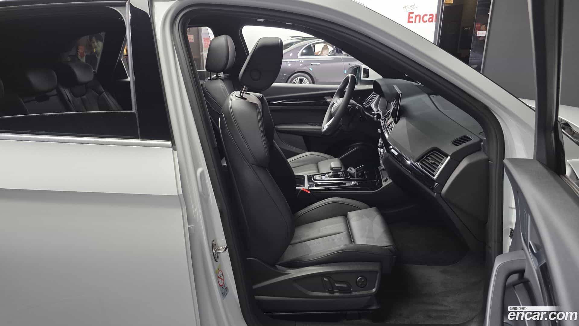 Q5 Audi 2024.9-OPTION-015