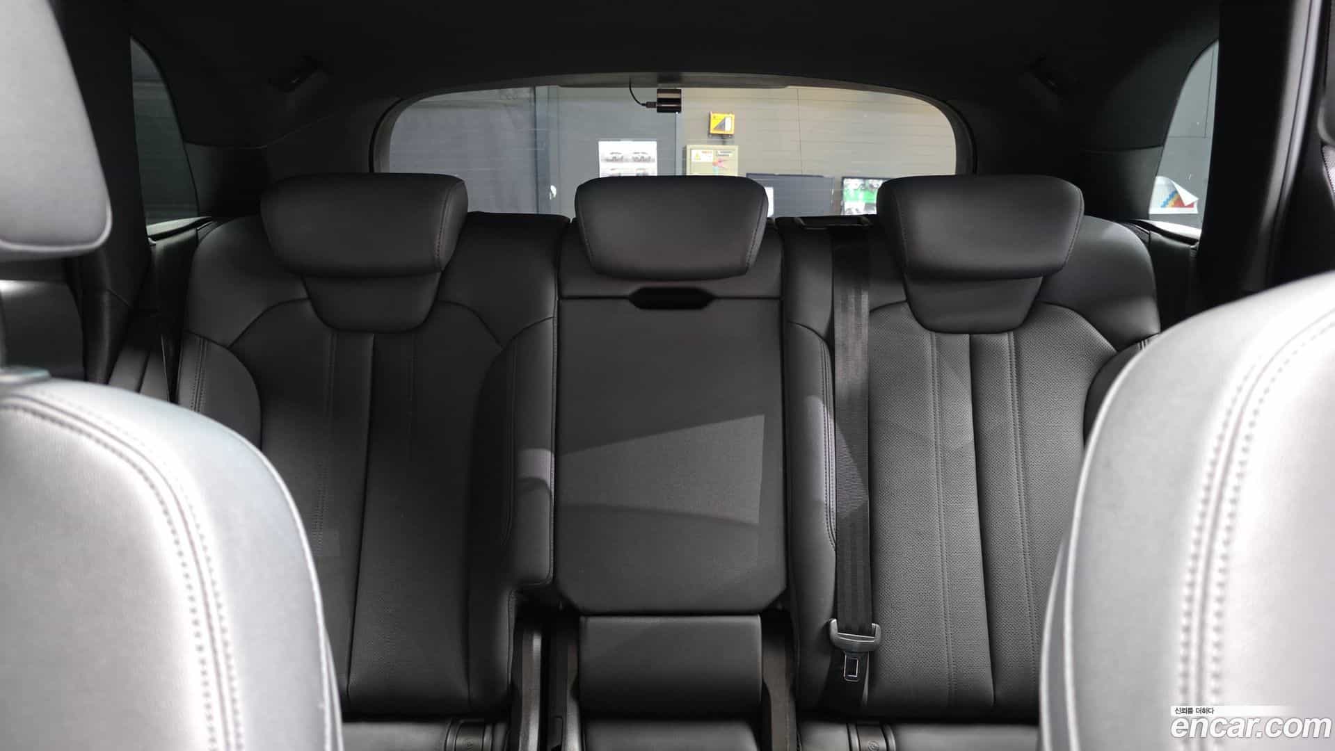 Q5 Audi 2024.9-OPTION-045