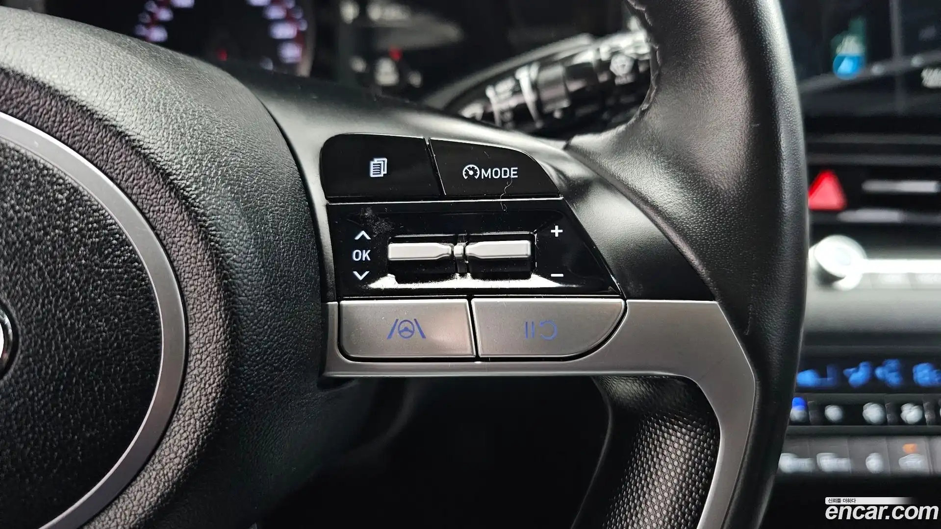 AVANTE Hyundai 2020.11-OPTION-019
