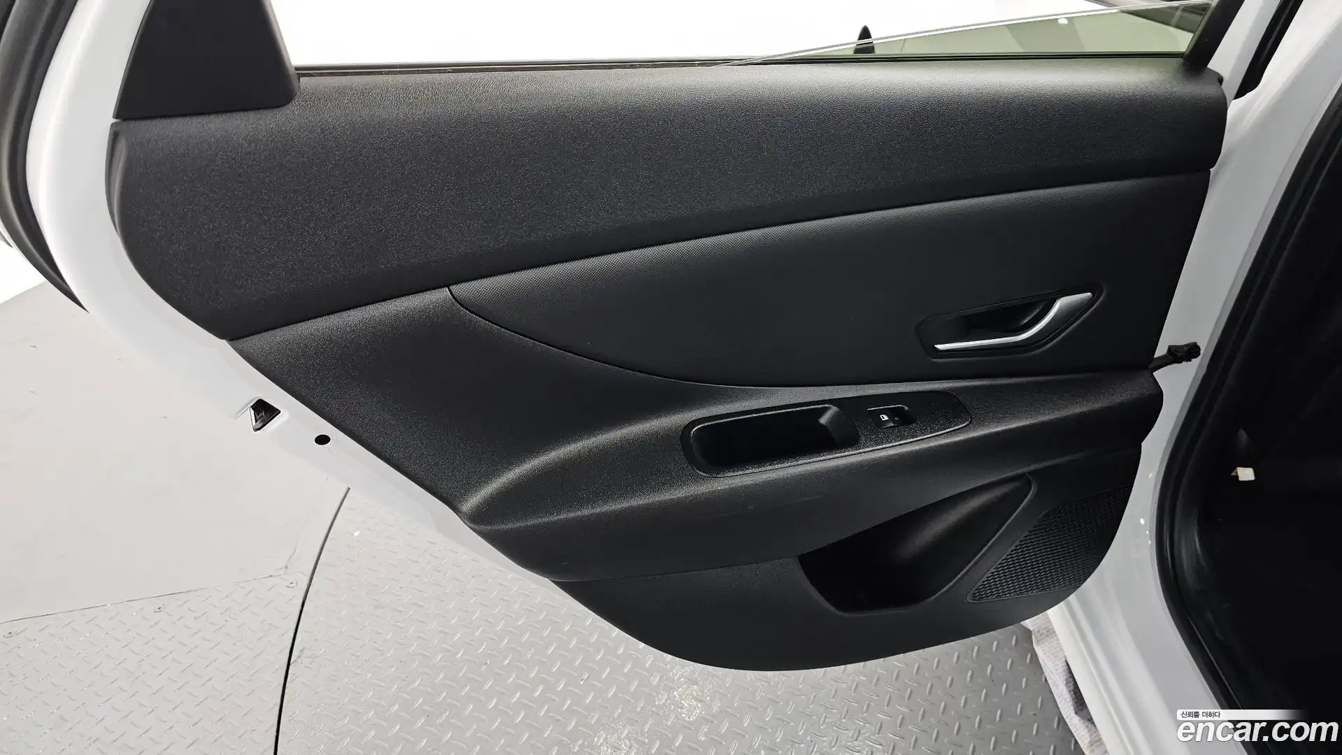 AVANTE Hyundai 2020.11-INNER-035