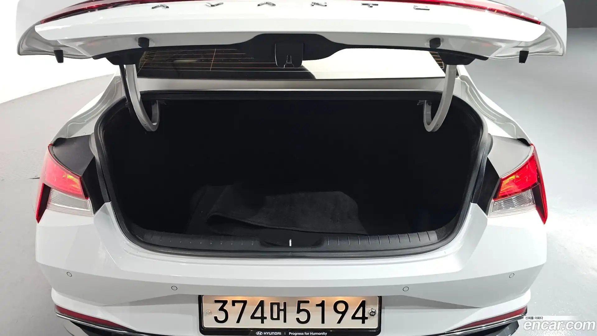 AVANTE Hyundai 2020.11-OPTION-043