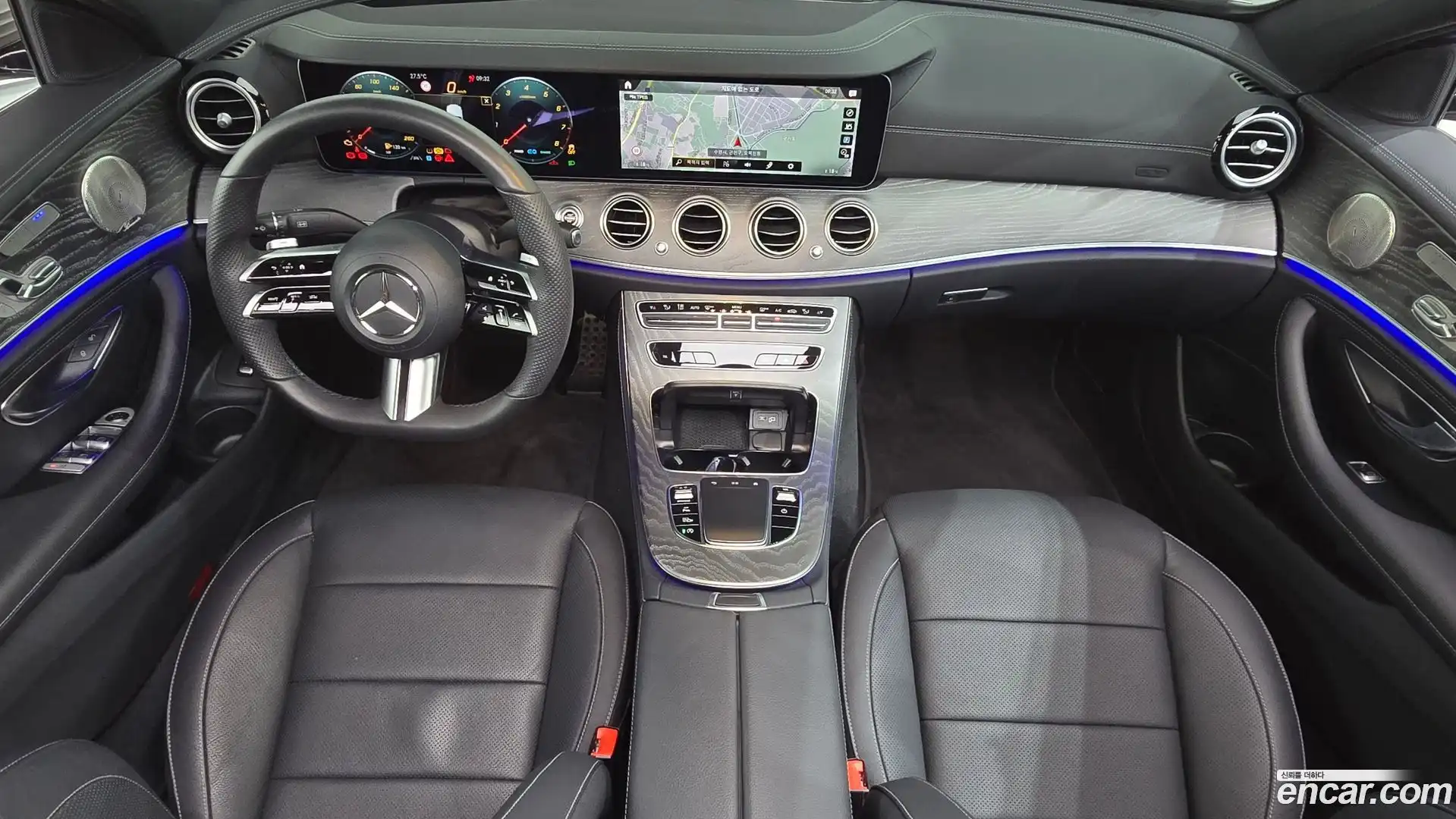 E-Class Mercedes-Benz 2022.7-INNER-007