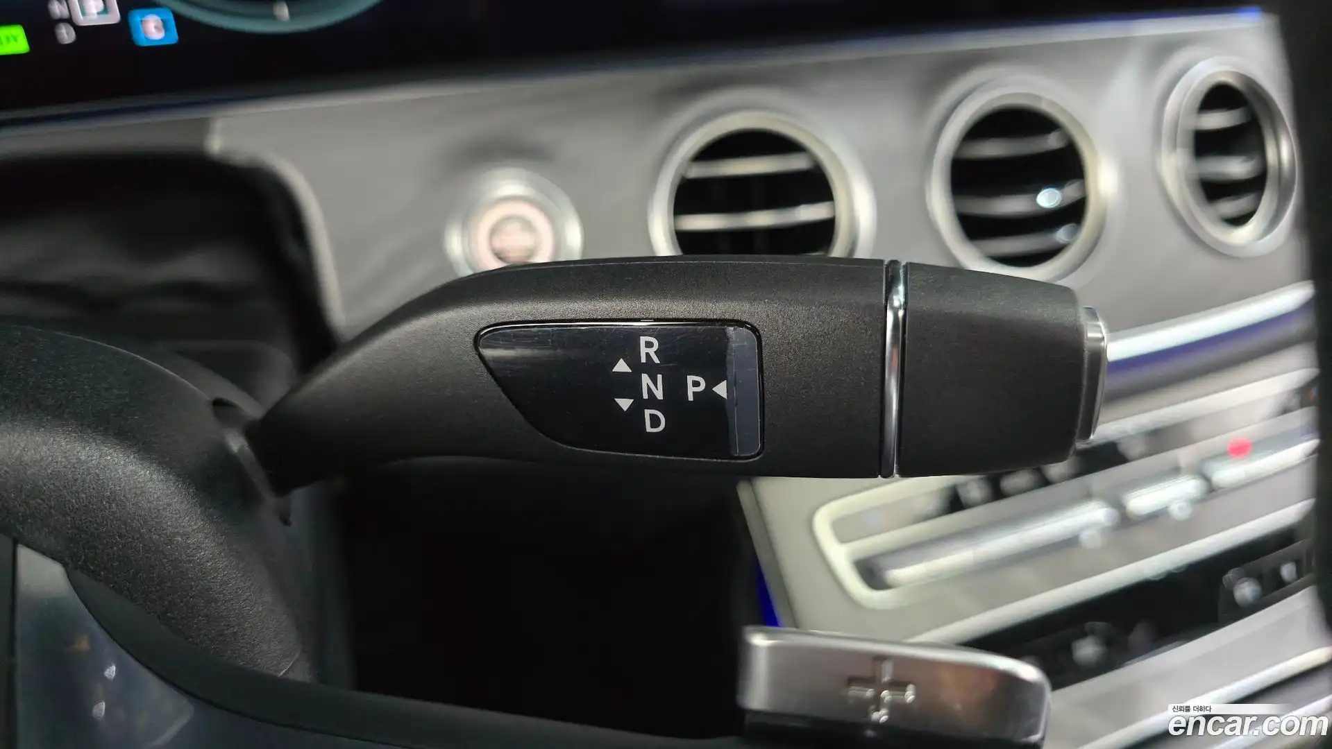 E-Class Mercedes-Benz 2022.7-INNER-009