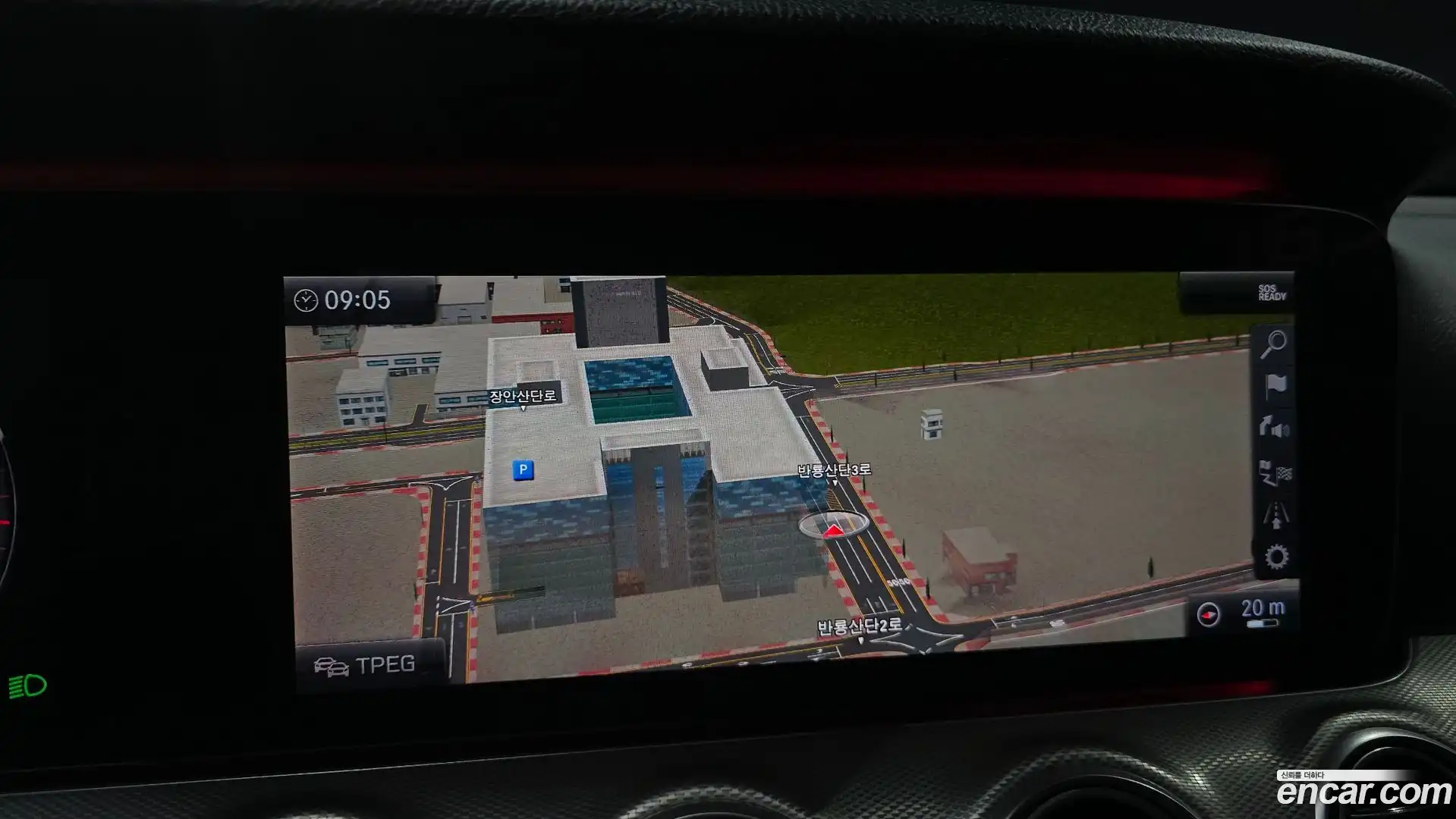 E-Class Mercedes-Benz 2019.0-OPTION-021