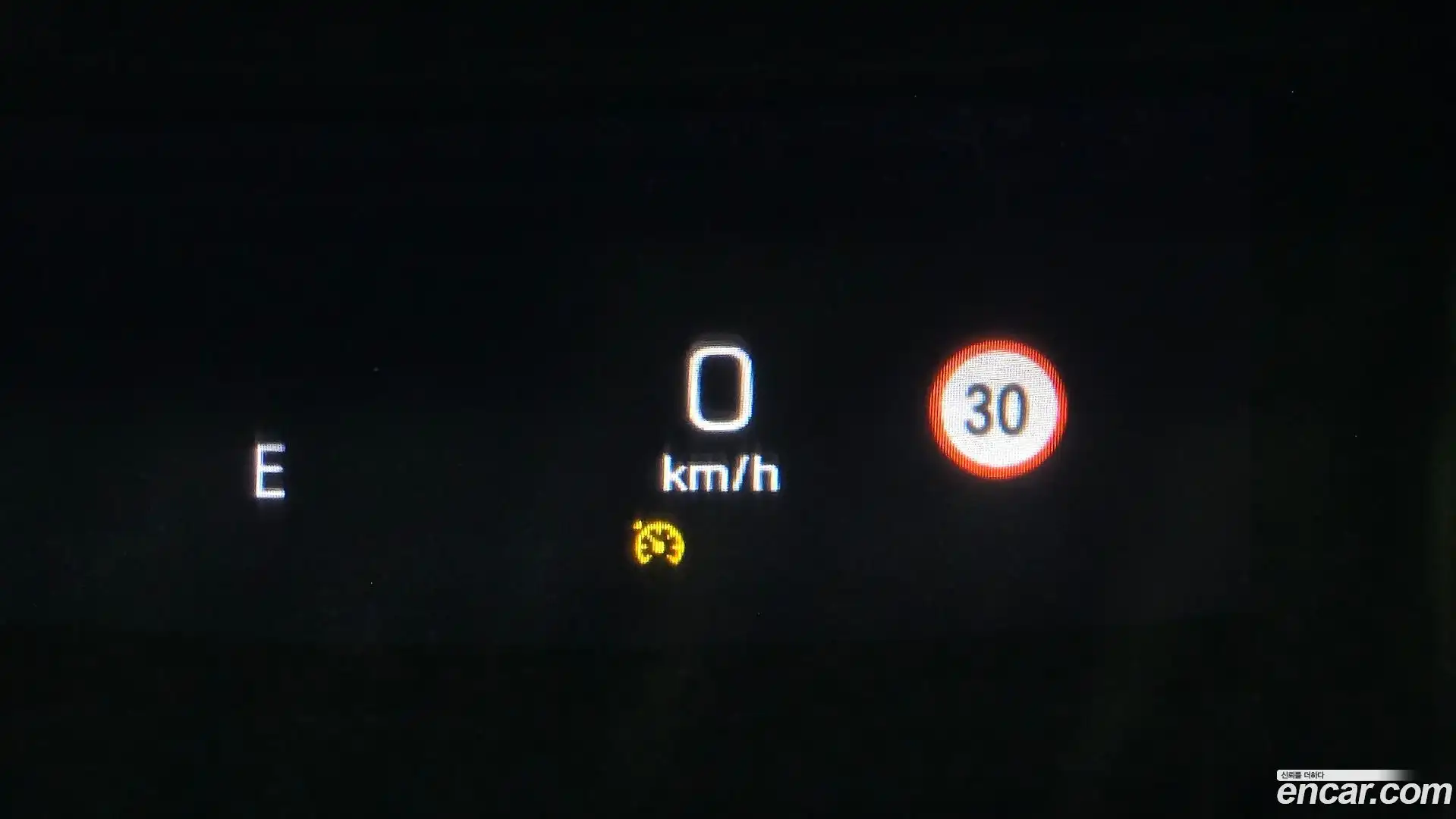 E-Class Mercedes-Benz 2019.0-OPTION-022
