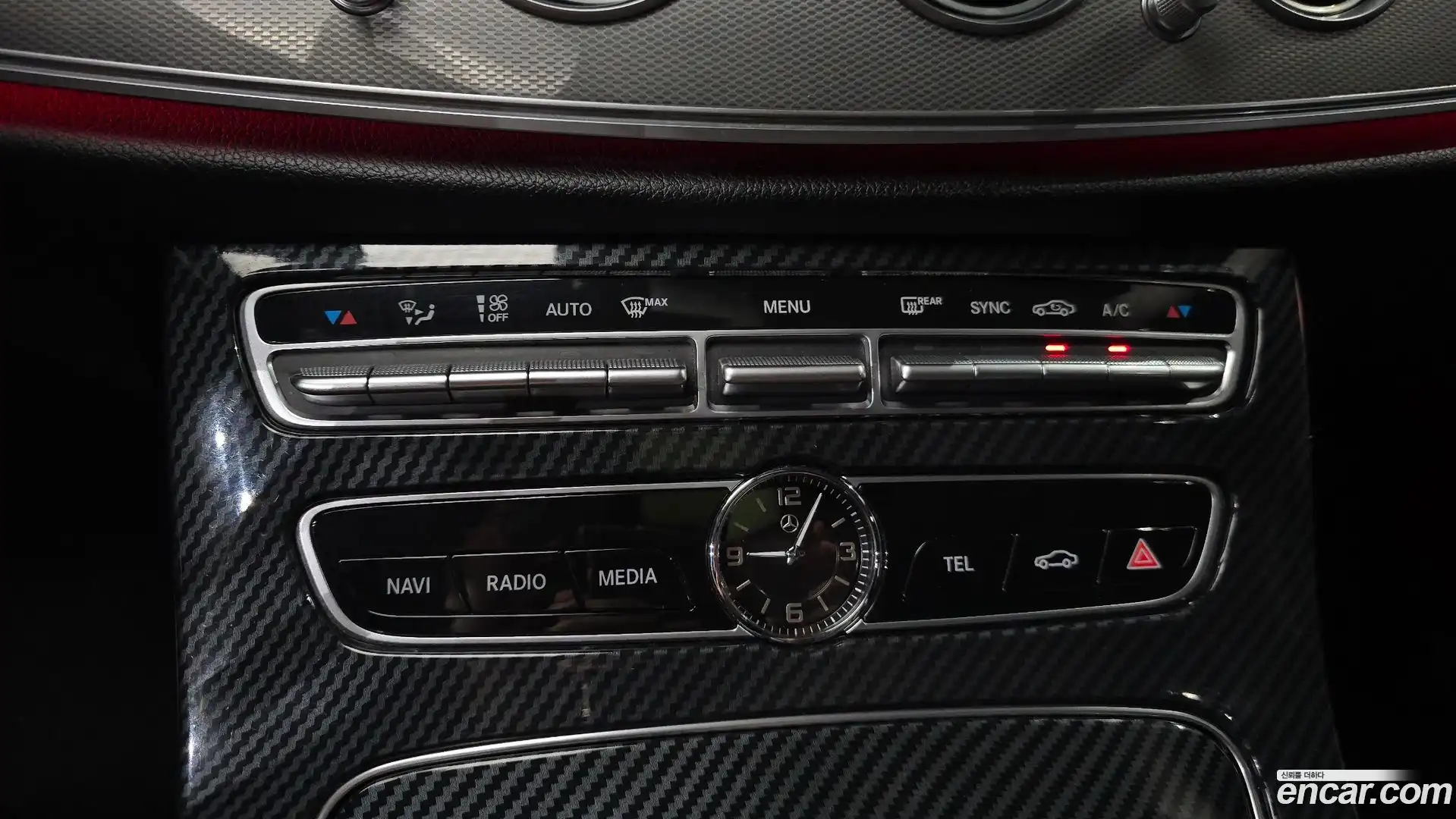 E-Class Mercedes-Benz 2019.0-OPTION-040