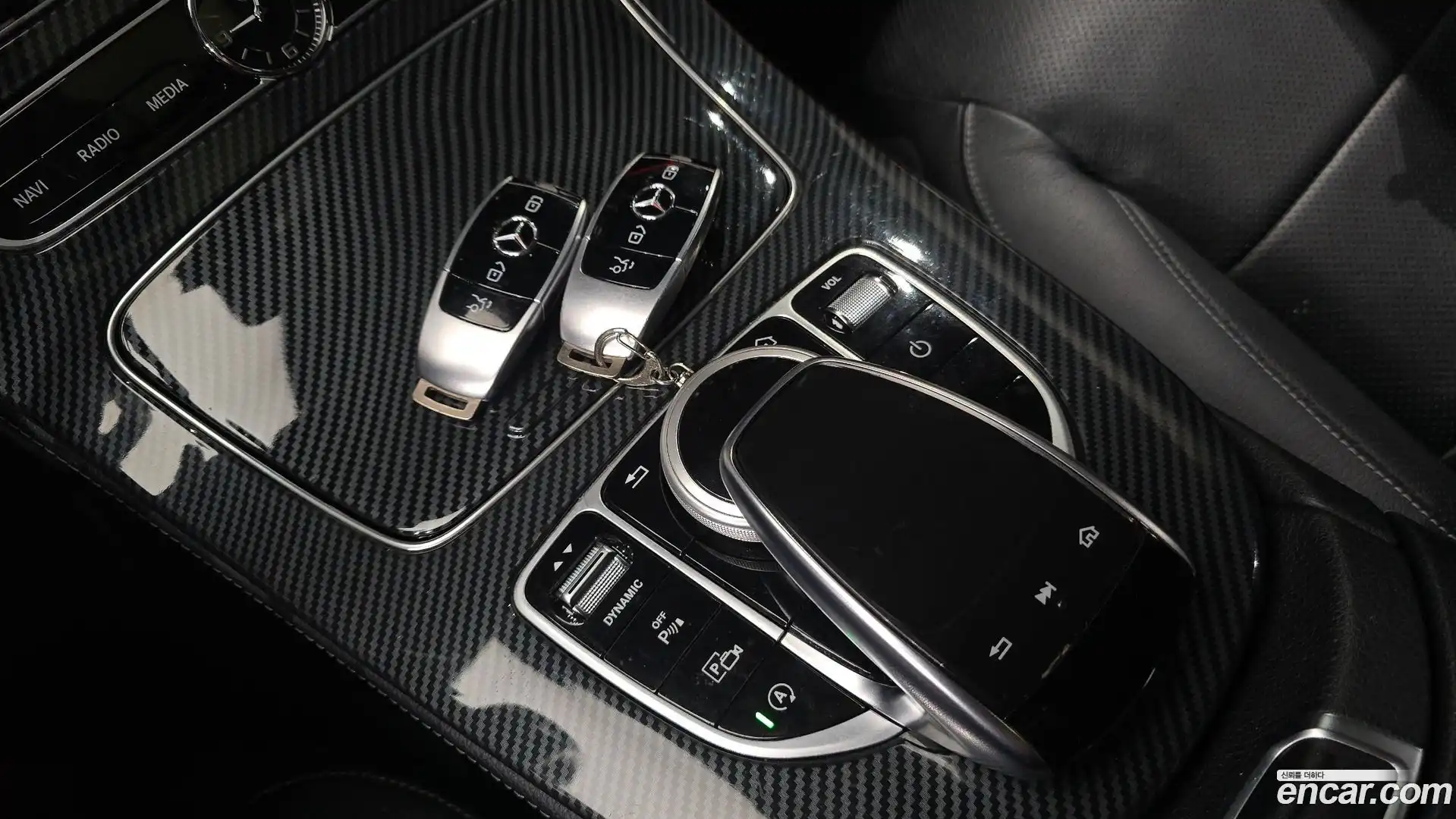 E-Class Mercedes-Benz 2019.0-OPTION-041