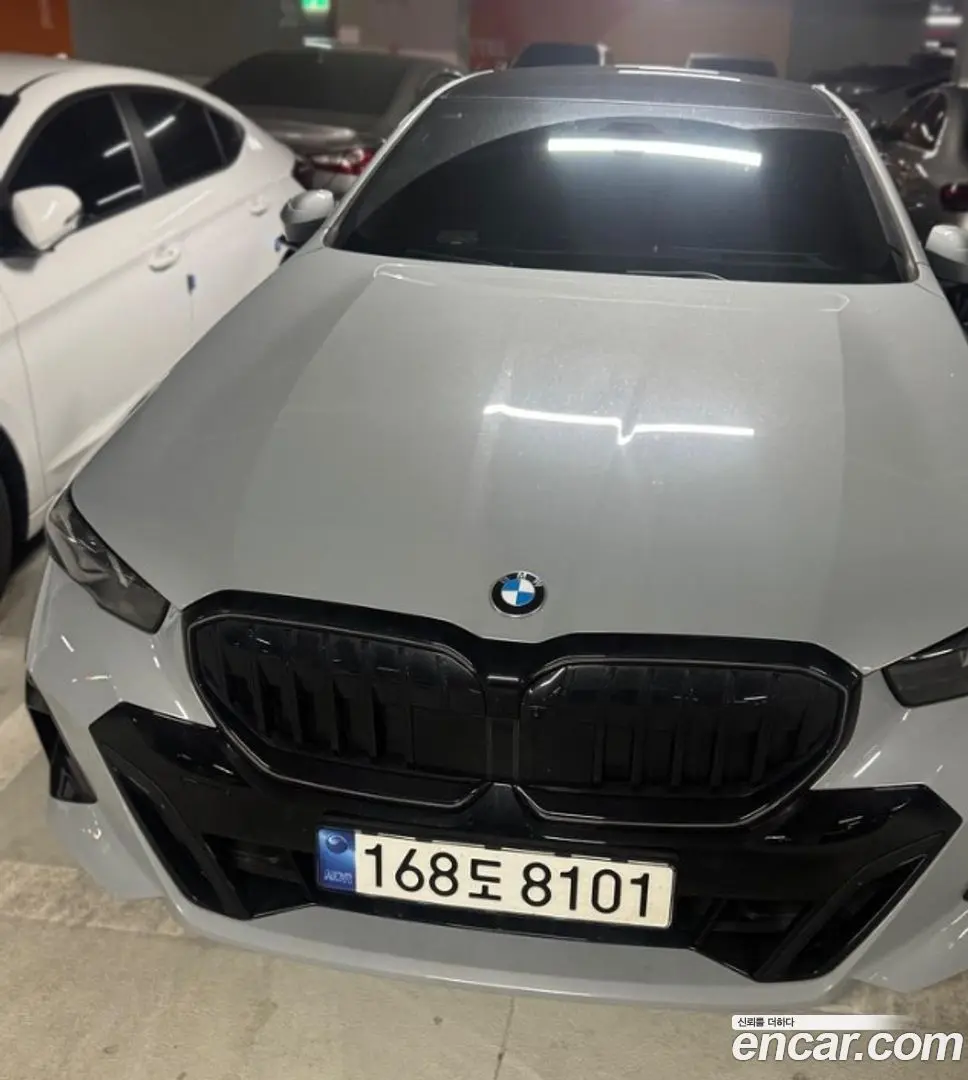 Main__Slider__Photo:5-Series BMW 2024.10-0