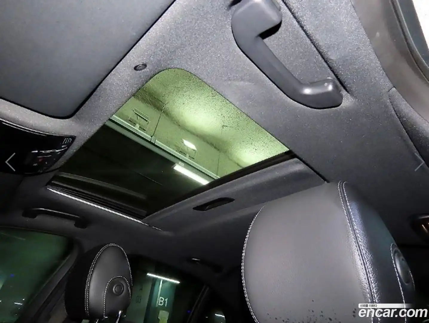 E-Class Mercedes-Benz 2022.8-OPTION-019