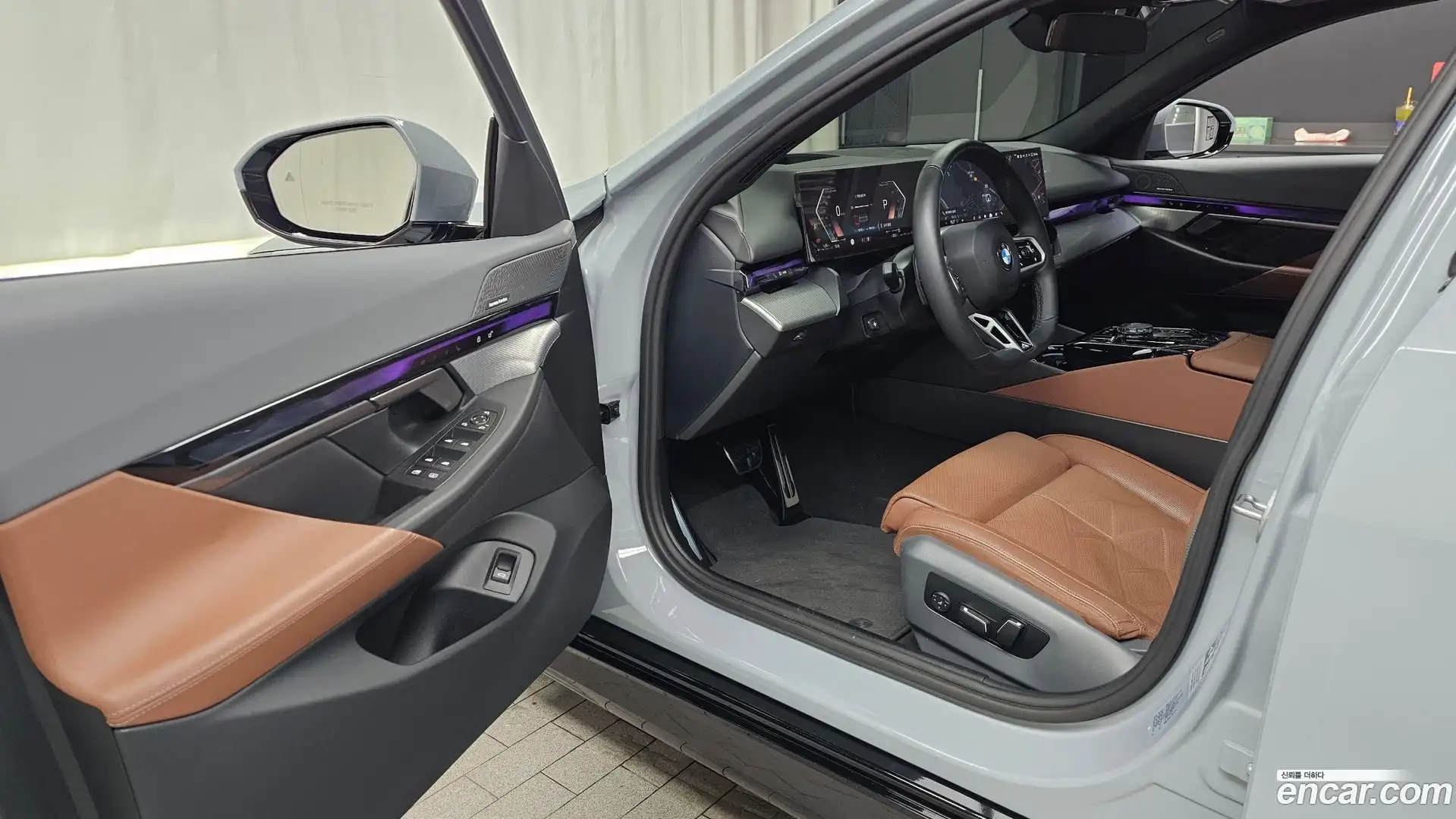 5-Series BMW 2024.1-INNER-010