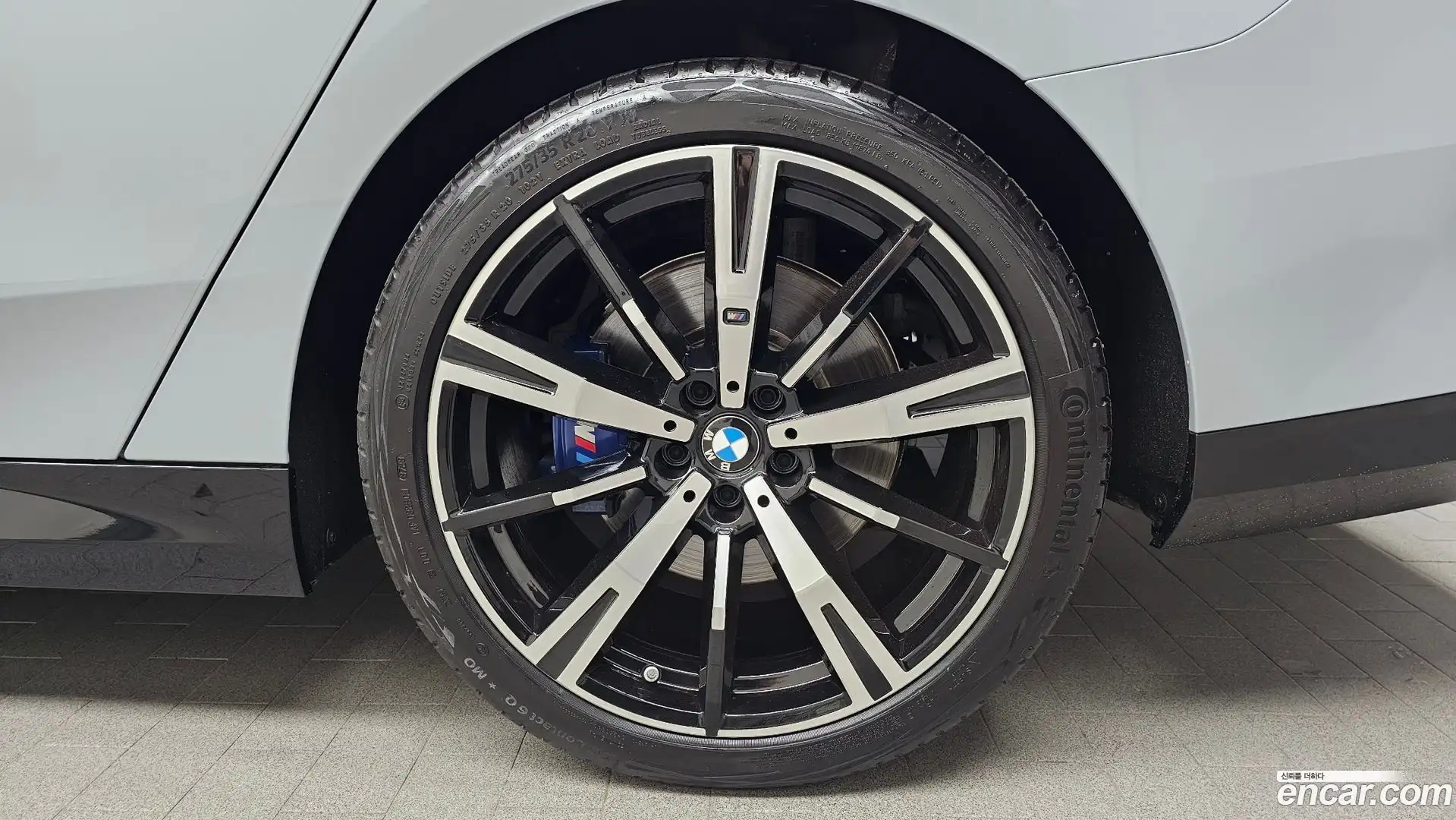 5-Series BMW 2024.1-OUTER-031