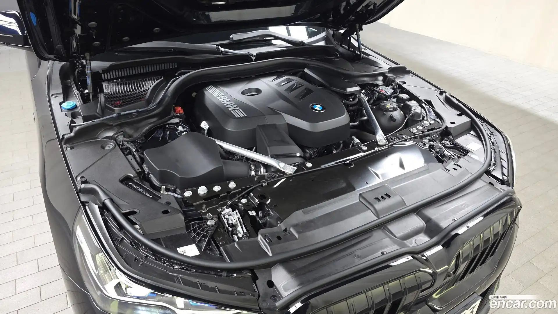 5-Series BMW 2025.11-OUTER-006