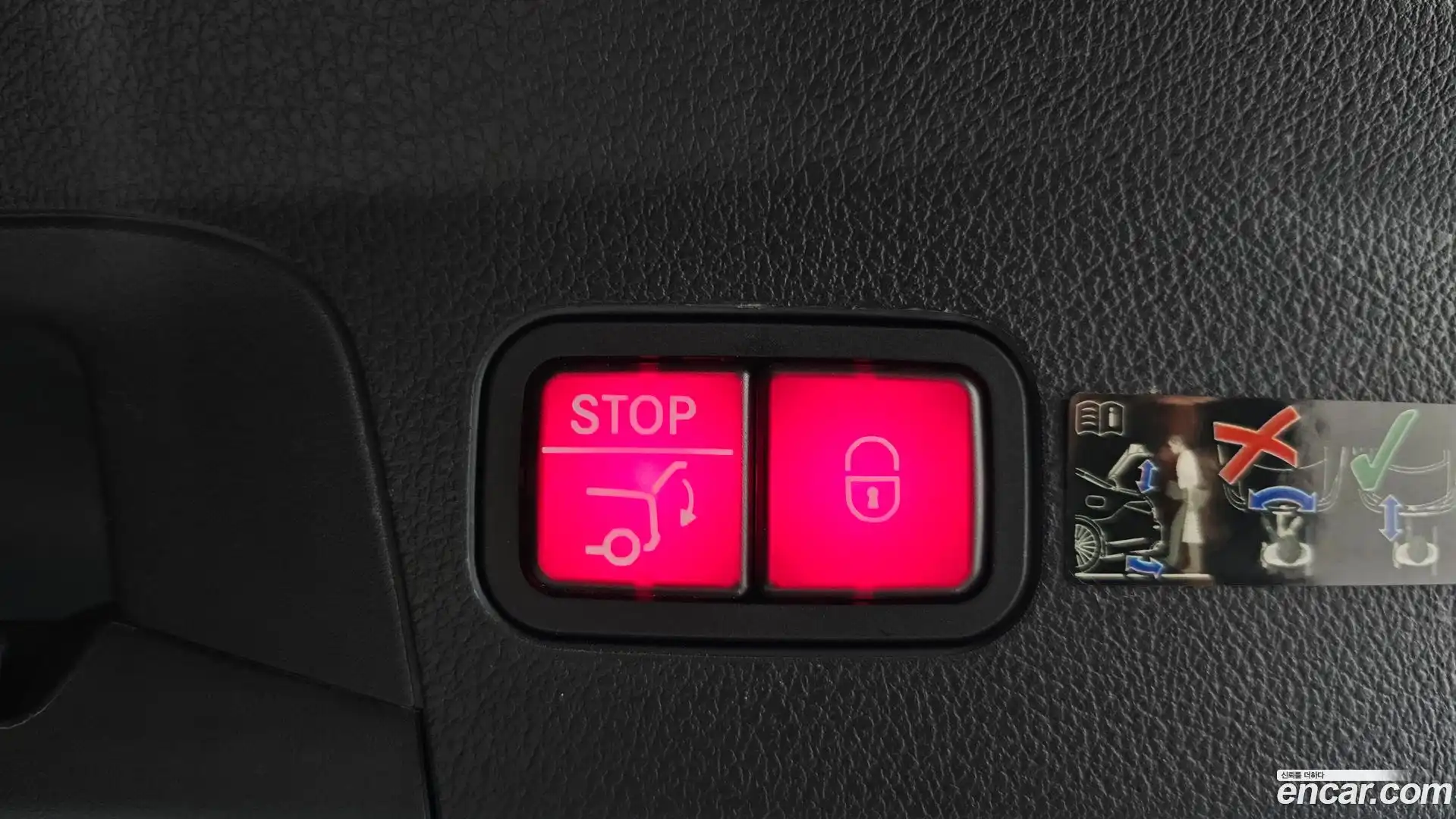 GLE-Class Mercedes-Benz 2022.3-OPTION-050