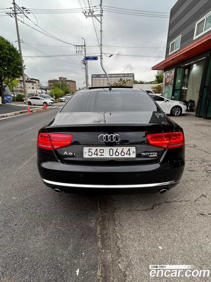 A8 Audi 2012.6-OUTER-004