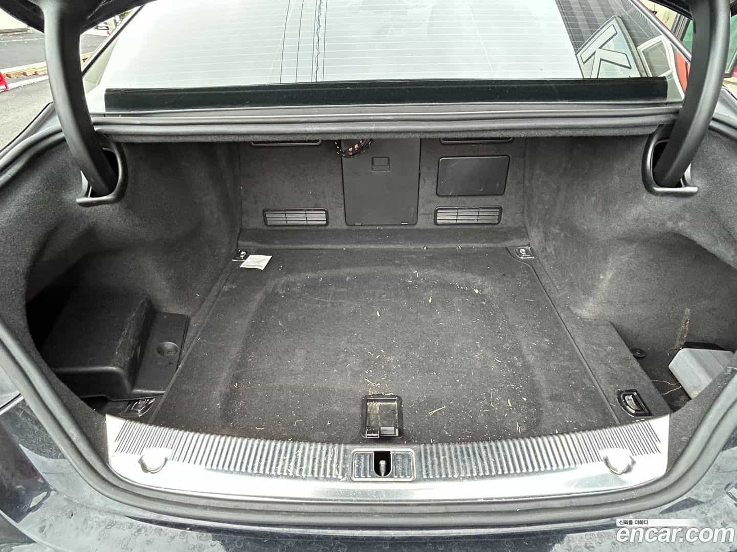 A8 Audi 2012.6-OPTION-022