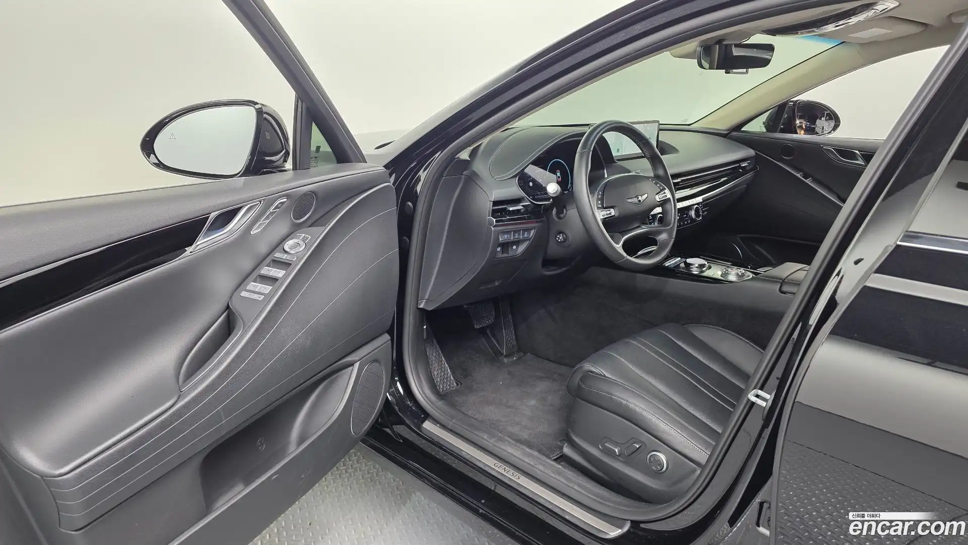 G80 Genesis 2023.4-INNER-010