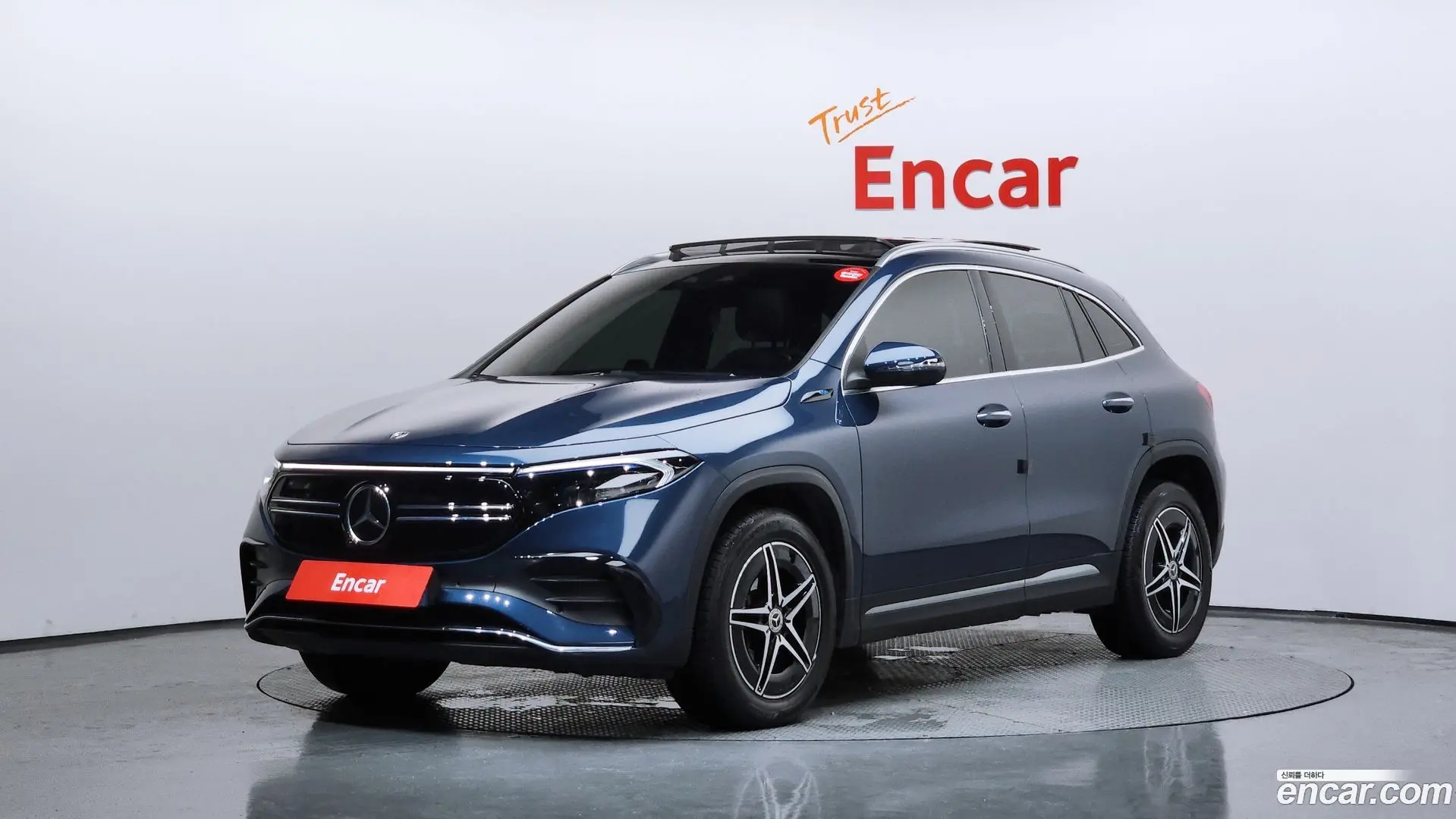 Main__Slider__Photo:EQA Mercedes-Benz 2021.11-0
