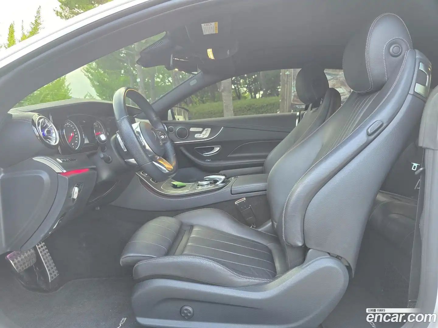 E-Class Mercedes-Benz 2019.5-OPTION-016