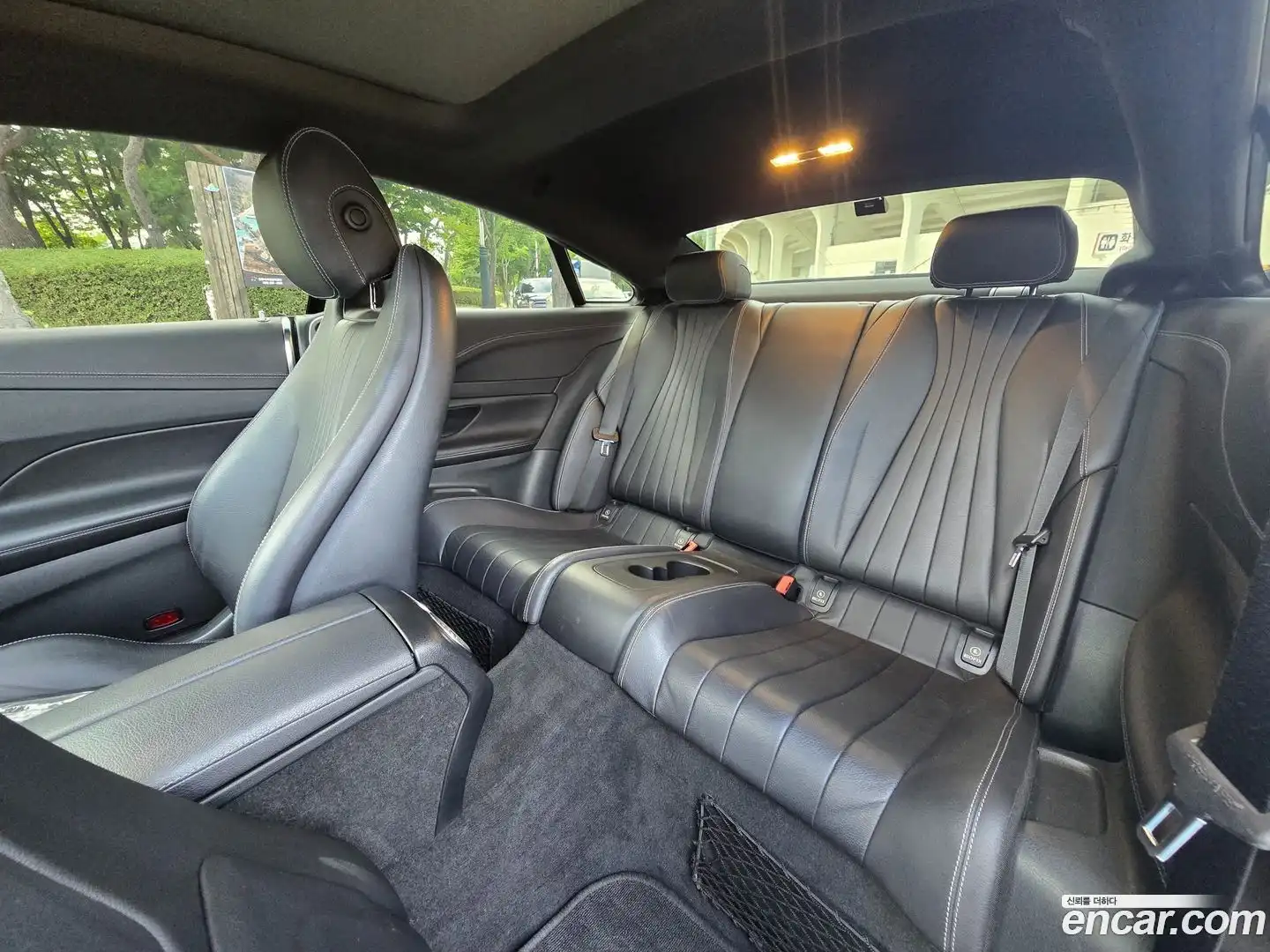 E-Class Mercedes-Benz 2019.5-OPTION-019