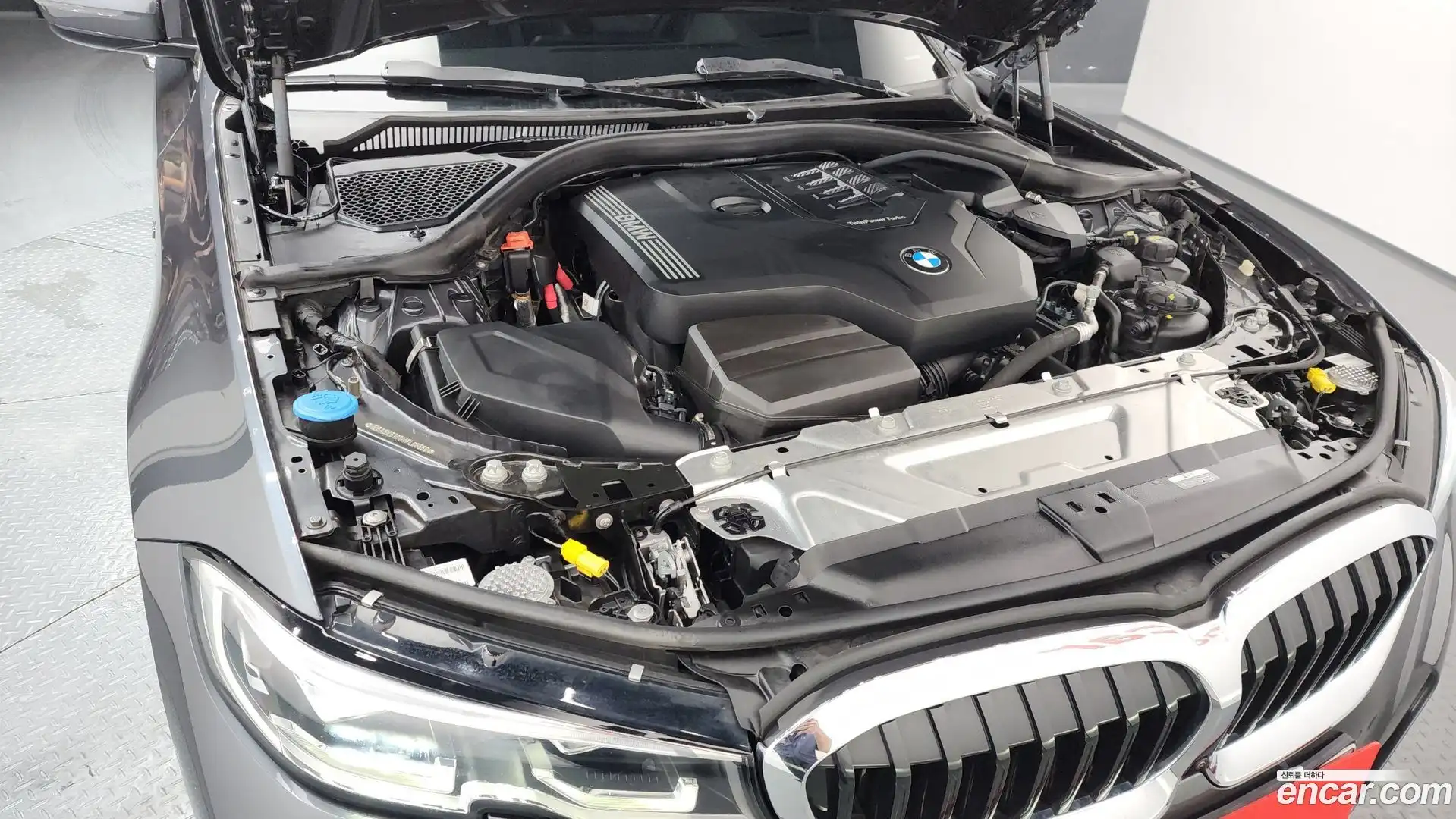 3-Series BMW 2021.4-OUTER-006