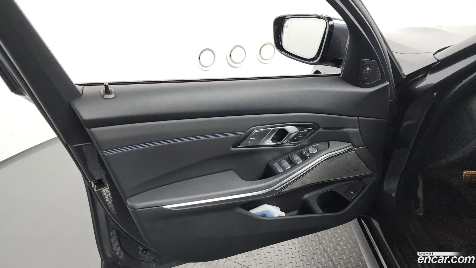 3-Series BMW 2021.4-INNER-034